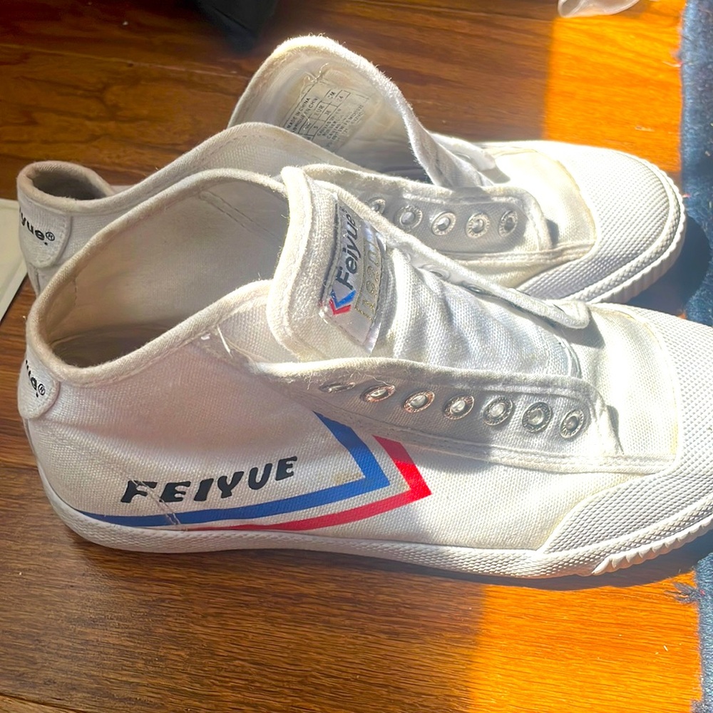 Feiyue mid tops